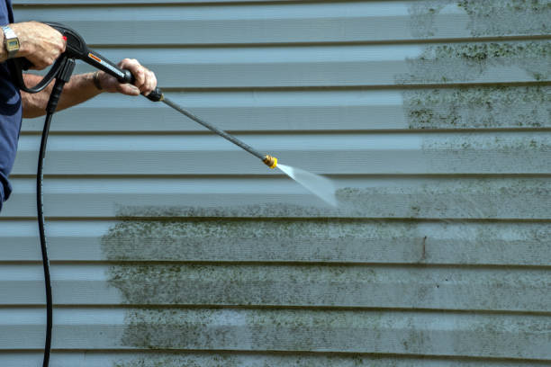 Why Choose Our Certified Pressure Washing Experts for Your Project Needs in Forsyth, MT?